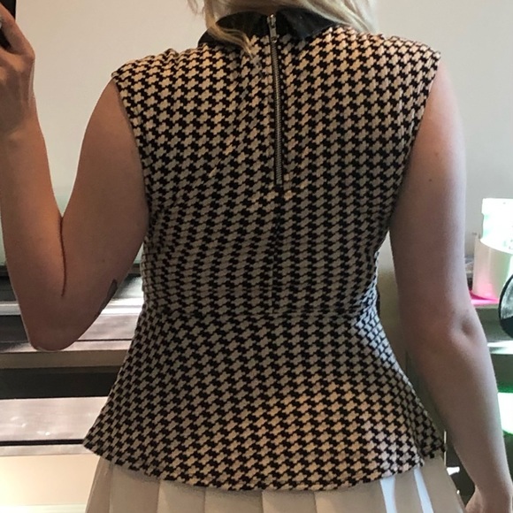 2 for 20‼️ Seduction chevron peplum top - Picture 3 of 4